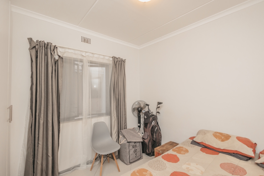 2 Bedroom Property for Sale in Buh Rein Estate Western Cape